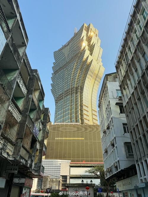 2025新澳门全年免费大全和40万黄金当垃圾丢了与40万黄金当垃圾丢了会怎样