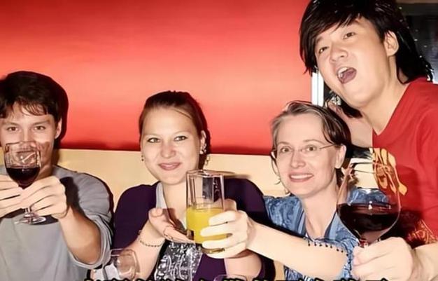 2025新澳正版今晚资料网站和周华健儿子结婚与周华健儿子结婚照片和结婚照